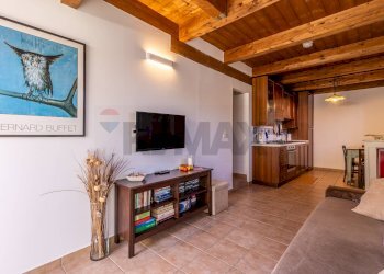 Independent house Via Mombarone, 14 
 Centro, Donato - photo 66
