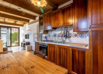 Independent house Via Mombarone, 14 
 Centro, Donato - photo 67