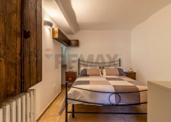 Independent house Via Mombarone, 14 
 Centro, Donato - photo 68