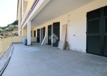 Three-room apartment Via Parma, Chiavari - photo 8