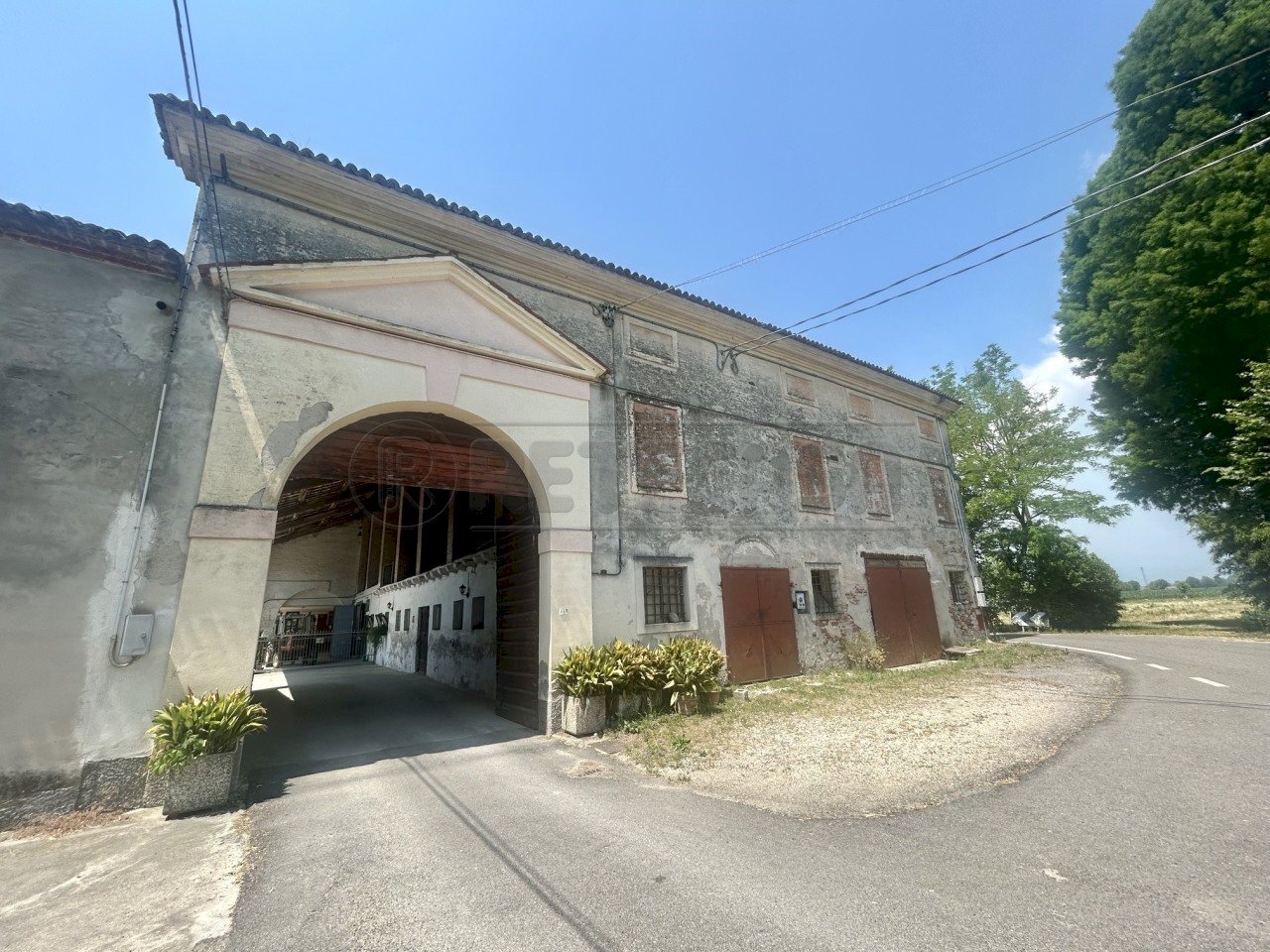IMG_0113 - Warehouse Via Camatte 1, Bolzano Vicentino - photo 2