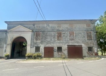 IMG_0116 - Warehouse Via Camatte 1, Bolzano Vicentino - photo 5