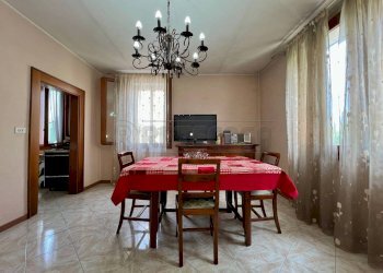 SALA DA PRANZO - Villa a Schiera Via F. Crispi 15, Barbarano Mossano - foto 8