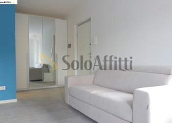 divano/letto - One-room apartment VIA TRE VENEZIE 7, Desio - photo 6