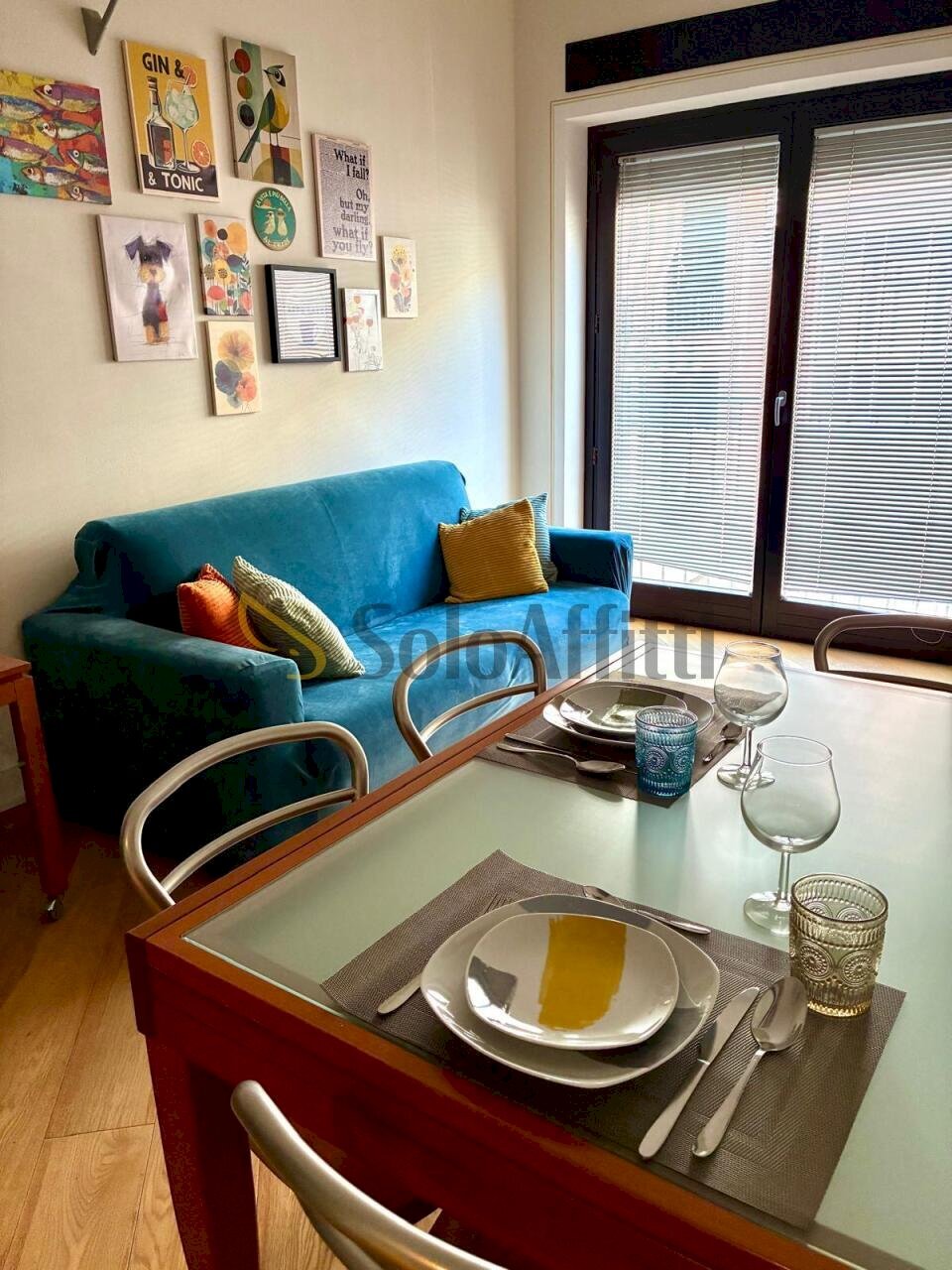 soggiorno - Appartamento Via Giuseppe Pomba 25, Torino (zona Centro) - foto 1