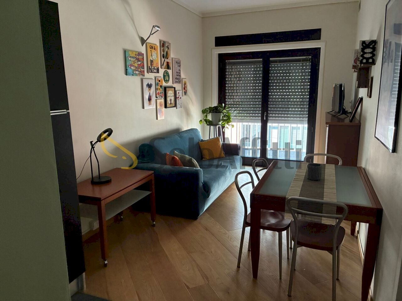 soggiorno - Appartamento Via Giuseppe Pomba 25, Torino (zona Centro) - foto 2