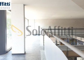 VETRINA SOPPALCO2.jpg - Locale Commerciale Via Como 16, Varedo - foto 14