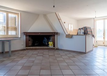 CUCINA RUSTICA - Villa Villasor - foto 6