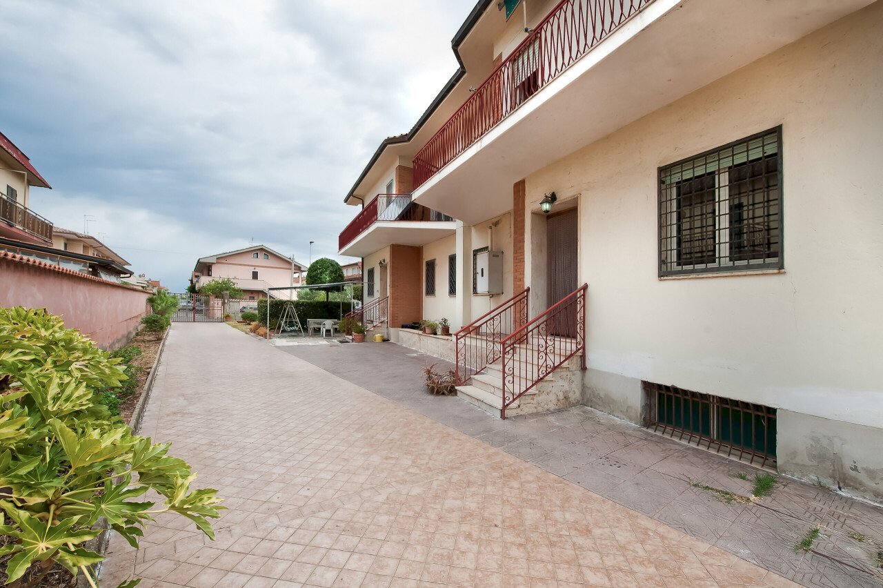 37239 - Casa indipendente Via Lerici 6, Pomezia - foto 2