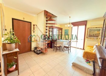 23 - Four-room apartment Ivrea - photo 3