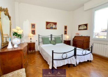 Ap_grande_023.JPG - Four-room apartment Via Gozzoli, Firenze - photo 10