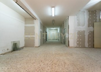 Bottega Abruzzi 54 (12) - Appartamento Via Duca Degli Abruzzi 54, Catania - foto 12