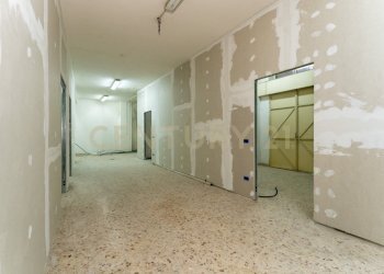 Bottega Abruzzi 54 (14) - Appartamento Via Duca Degli Abruzzi 54, Catania - foto 14