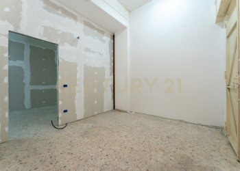 Bottega Abruzzi 54 (16) - Appartamento Via Duca Degli Abruzzi 54, Catania - foto 16