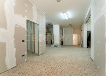Bottega Abruzzi 54 (18) - Appartamento Via Duca Degli Abruzzi 54, Catania - foto 18