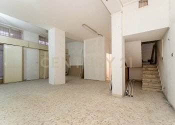 Bottega Abruzzi 54 (27) - Appartamento Via Duca Degli Abruzzi 54, Catania - foto 27