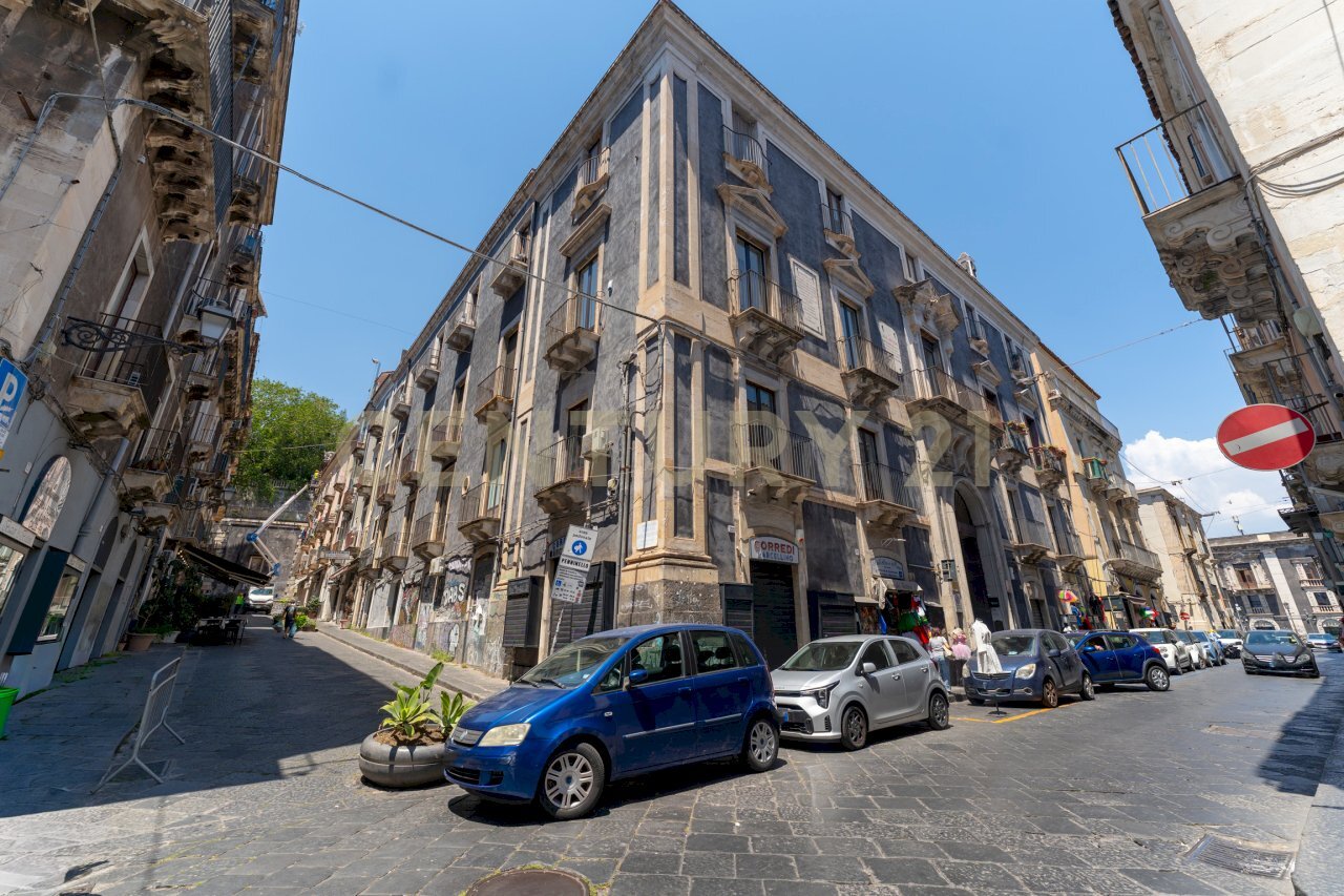 1779976386.jpg - Locale Commerciale Via Penninello 51, Catania - foto 1