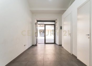 6 - Locale Commerciale Via Penninello 51, Catania - foto 10