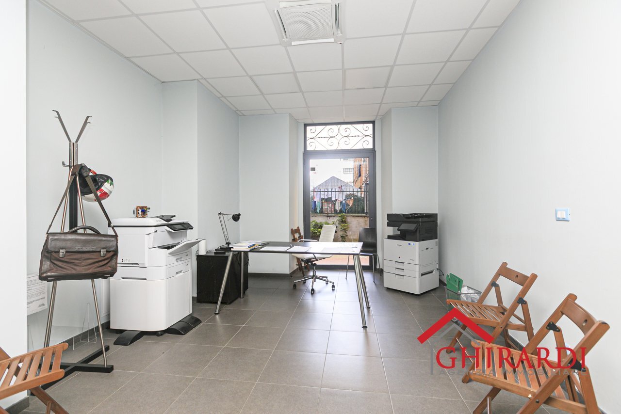 1.2 UFFICIO 1 - Warehouse Via Vado, Genova (neighborhood Sestri Ponente) - photo 3