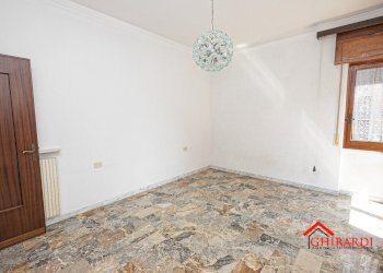 2.1 soggiorno.jpg - Appartamento TRAVERSA ALLA COSTA  4, Genova (zona Sestri Ponente) - foto 5
