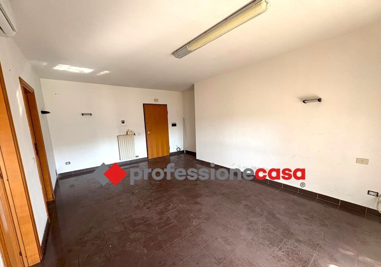 POMEZIA CENTRO - PC1181 Appartamneto trilocale con - Three-room apartment Pomezia - photo 2