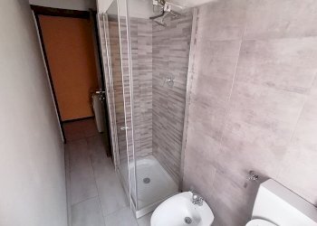 6 - Two-room apartment Vercelli - photo 6