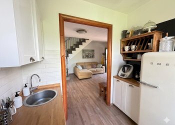 Gemini_Generated_Image_ce1hi6ce1hi6ce1h - Townhouse Sarzana - photo 13