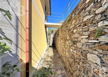 DISTACCO PIANO TERRA - Two-room apartment Via Posato 19, Avegno - photo 5