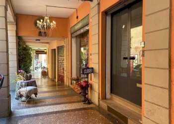WhatsApp Image 2026-04-22 at 11.13.54 (2) - Commercial Premises Via dell'Abbadia 4b, Bologna (neighborhood Centro Storico) - photo 8