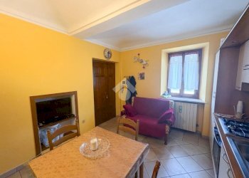 Two-room apartment Via indipendenza, Poirino - photo 2