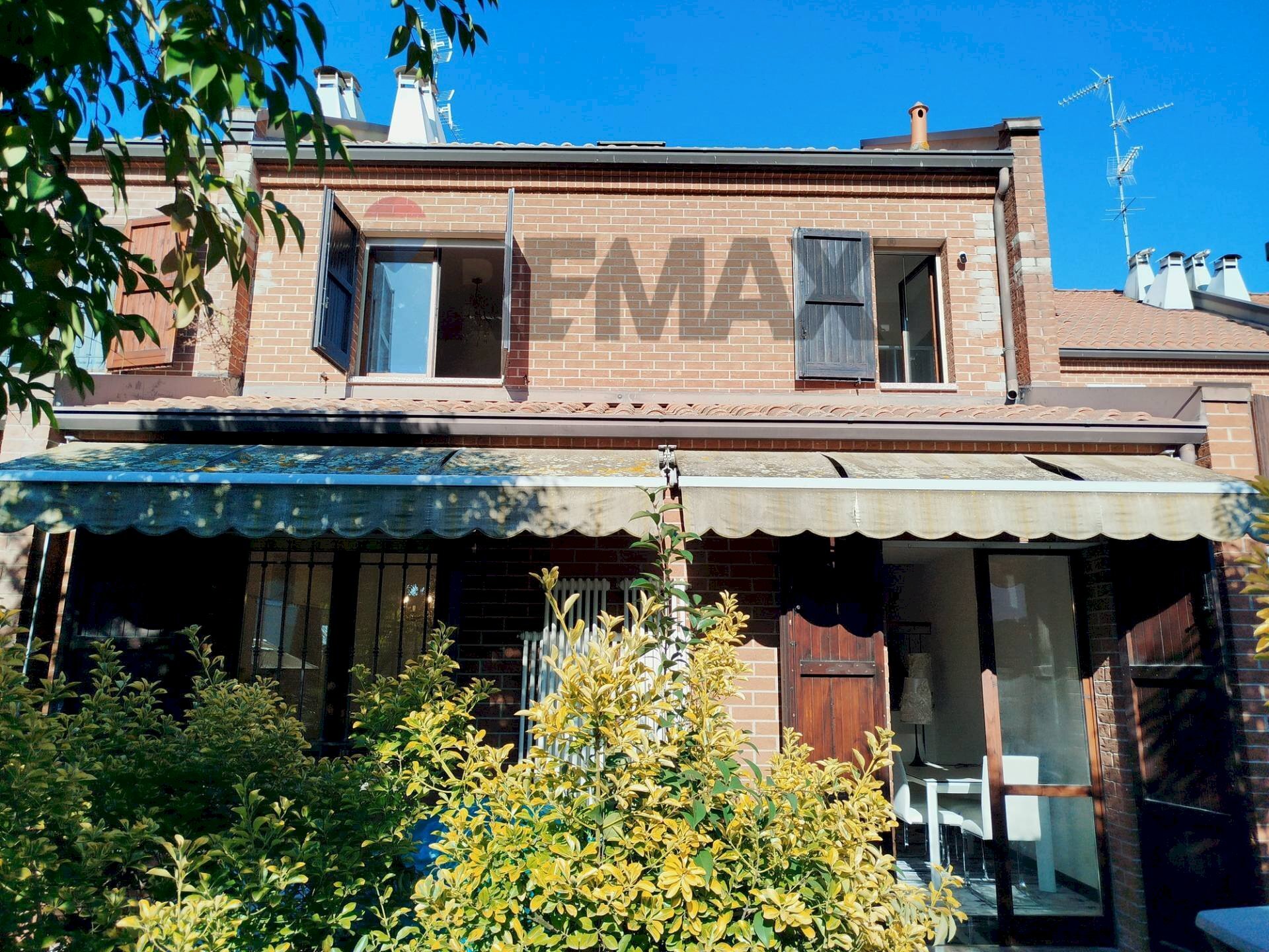 Villa a Schiera Via Beltrama, 149
San Felice sul Panaro, San Felice sul Panaro - foto 3