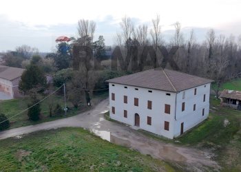 Casa indipendente Via Grande 
 Medolla, MO, Medolla - foto 2