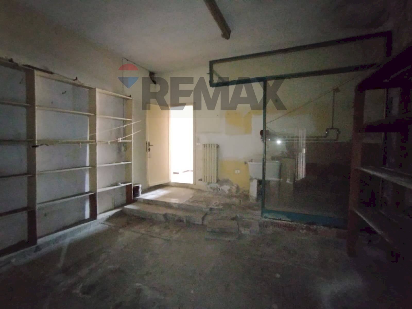 Villa via valli, 87 
 Quarantoli, Mirandola - foto 1