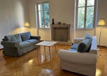 Apartment - Carlo Cattaneo, 6, Verona (neighborhood Centro Storico) - photo 1
