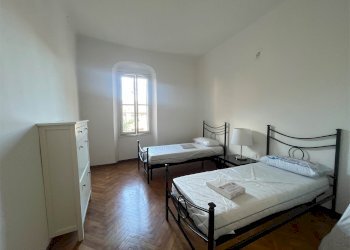 Apartment - Carlo Cattaneo, 6, Verona (neighborhood Centro Storico) - photo 3