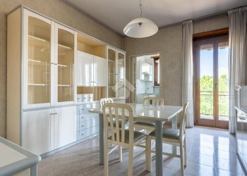 Four-room apartment Via giacomo leopardi, Collegno - photo 6