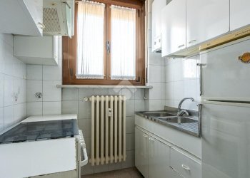 Four-room apartment Via giacomo leopardi, Collegno - photo 10