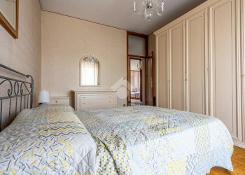 Four-room apartment Via giacomo leopardi, Collegno - photo 17