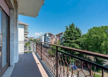 Four-room apartment Via giacomo leopardi, Collegno - photo 23