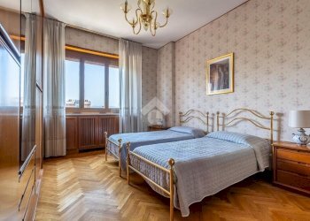 Four-room apartment Via giacomo leopardi, Collegno - photo 28