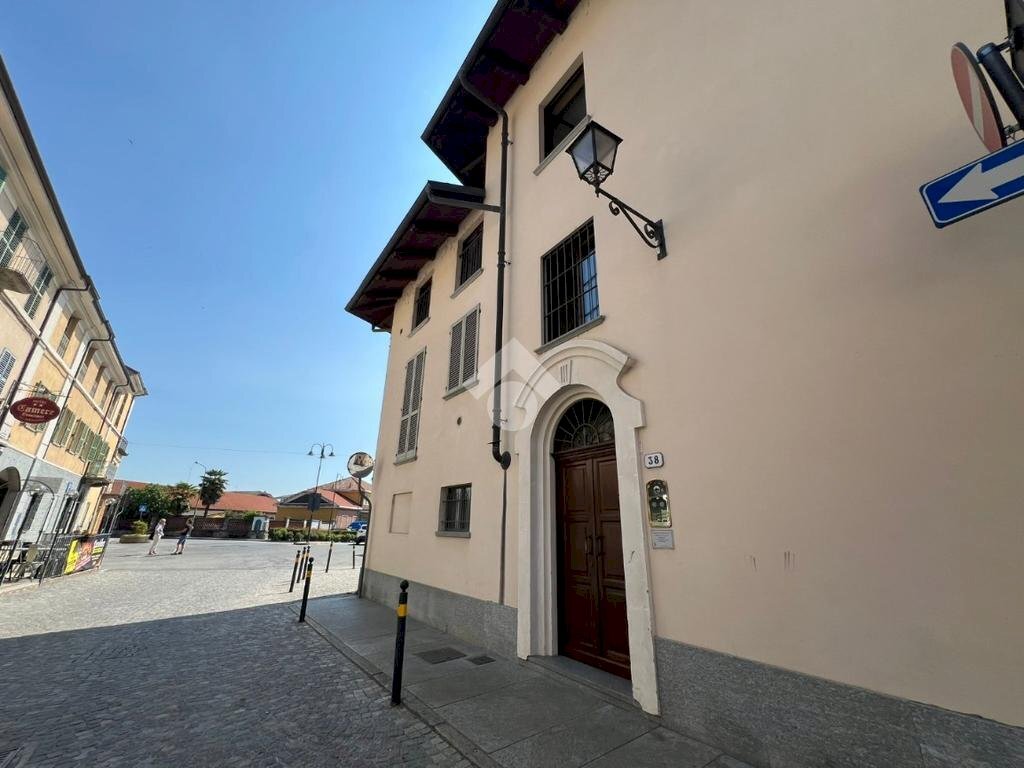 Three-room apartment Via Vittorio Emanuele II, Revello - photo 1