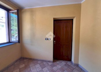 Three-room apartment Via Vittorio Emanuele II, Revello - photo 16