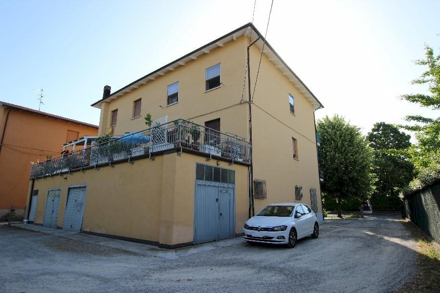 Two-room apartment Sala Bolognese - photo 2