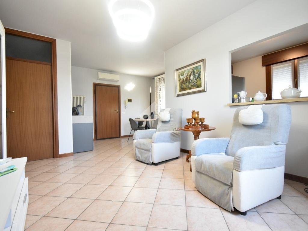 Three-room apartment Via Flavio Biondo, Savignano sul Rubicone - photo 1