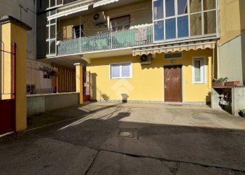 Bilocale Via G. Carducci, Cameri - foto 9