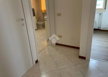 Three-room apartment Via verona, Parma (neighborhood San Leonardo) - photo 19