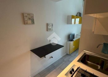 One-room apartment Bastioni di Porta Nuova, Milano - photo 6