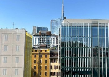 One-room apartment Bastioni di Porta Nuova, Milano - photo 12