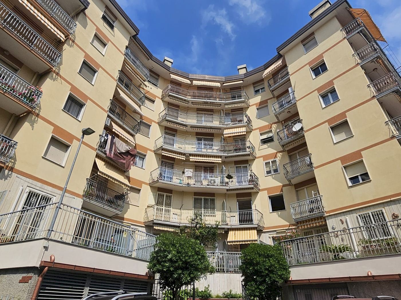 Quadrilocale VIA PAOLO TOSCANELLI, Genova (zona Sestri Ponente) - foto 1