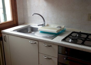 One-room apartment Ravenna (neighborhood Borgo San Rocco) - photo 9